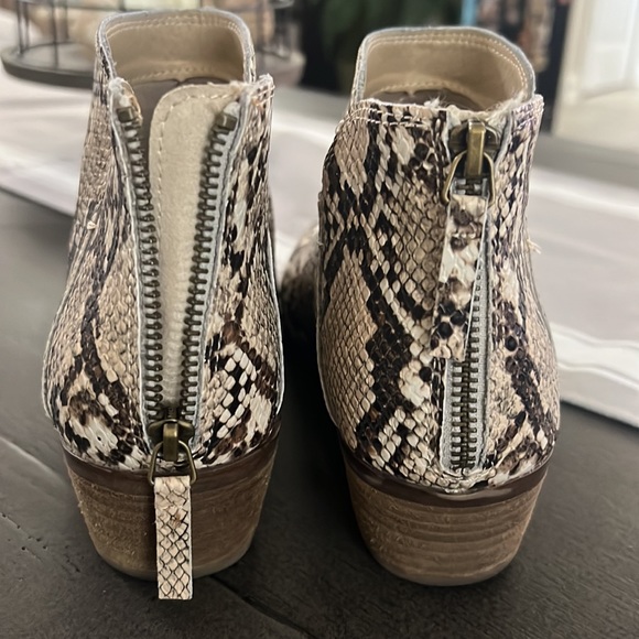 Boots / Booties - Picture 5 of 5